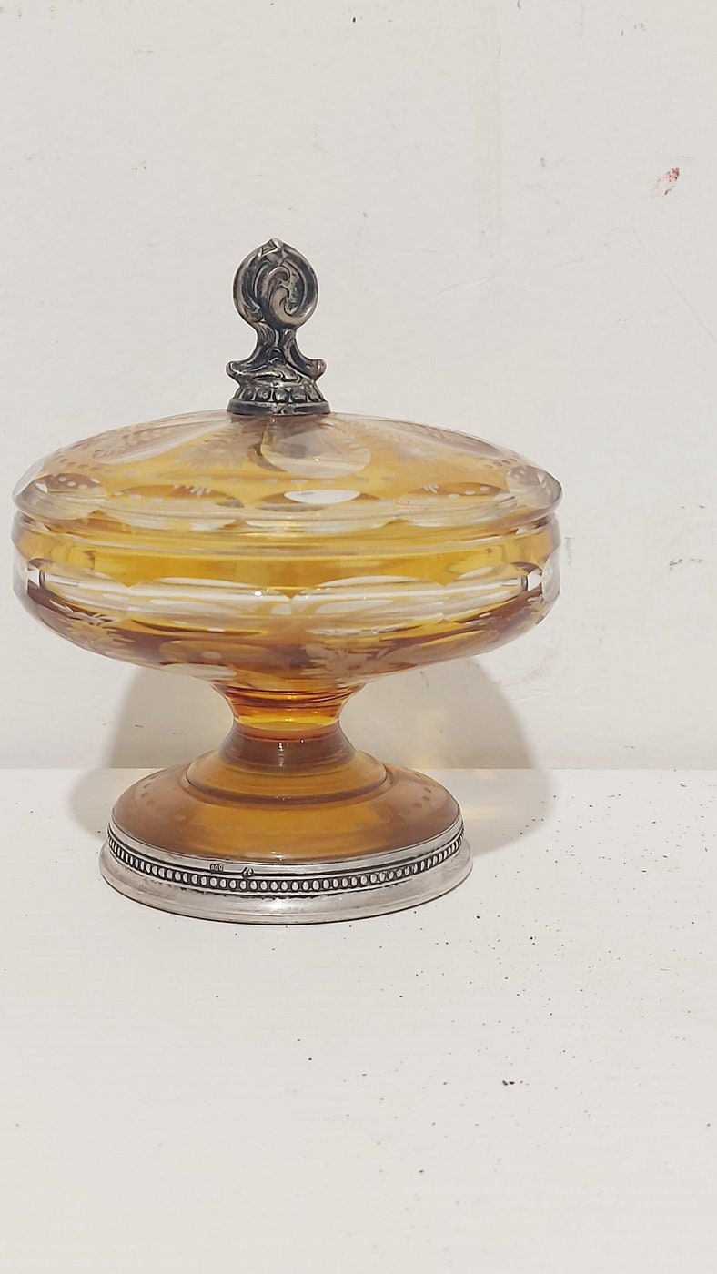 Portagioie in Cristallo Inciso e Argento 800 - Eleganza senza tempo per i tuoi gioielli