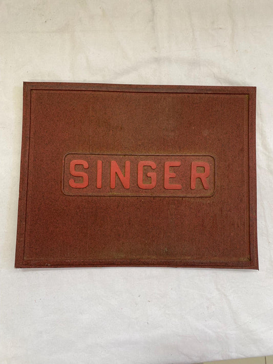 Tappetino per Macchina da Cucire Singer vintage - Comodità e Precisione per le Tue Creazioni