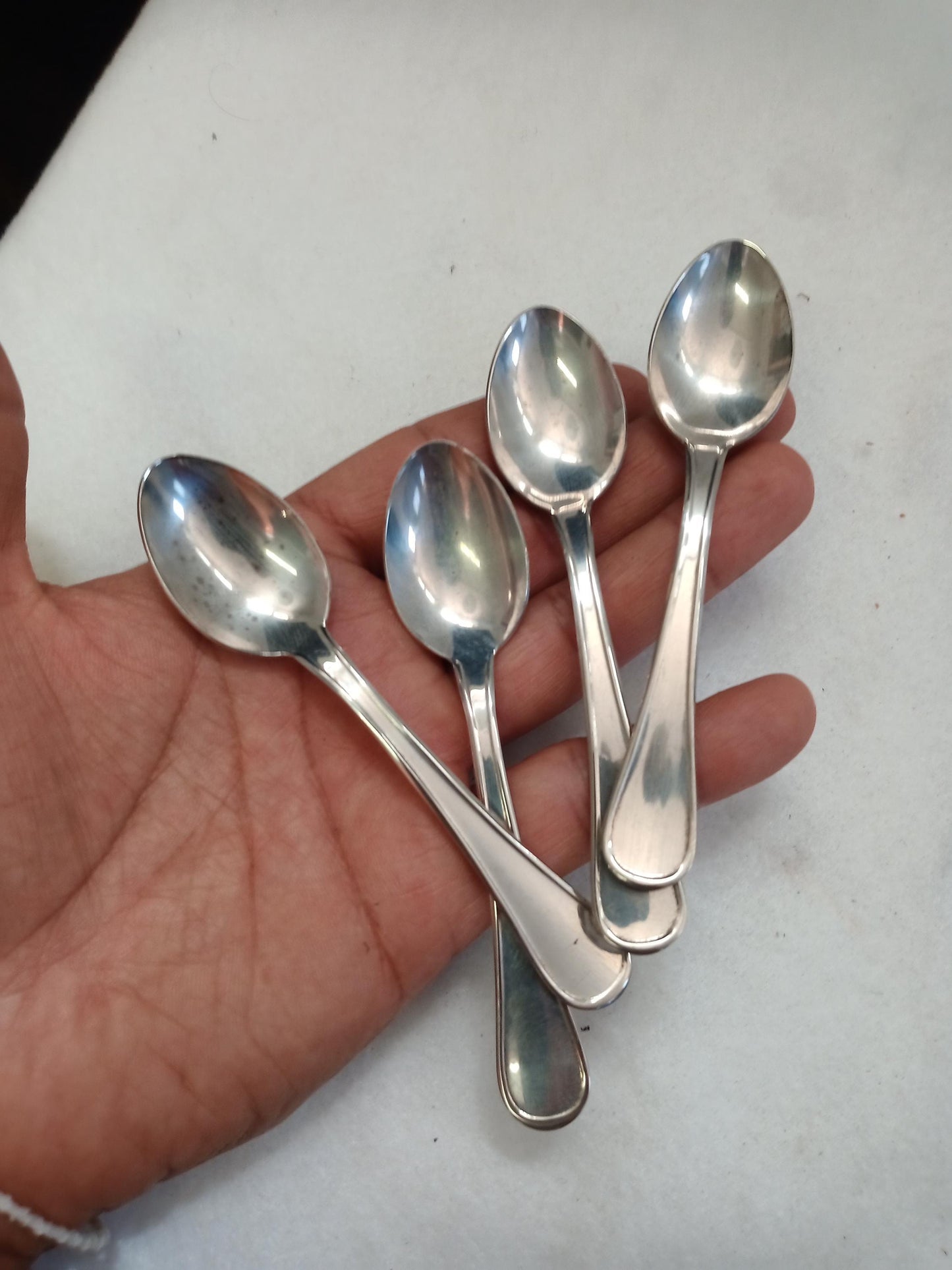 Cucchiaini Calegaro Placcati Argento - Eleganza e Tradizione per la Tua Tavola