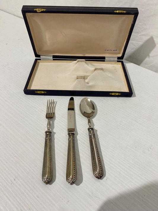 Servizio da Tavola Vintage per una Persona in Scatola Rivestita di Pelle Blu - Posate con Manici in Argento 800