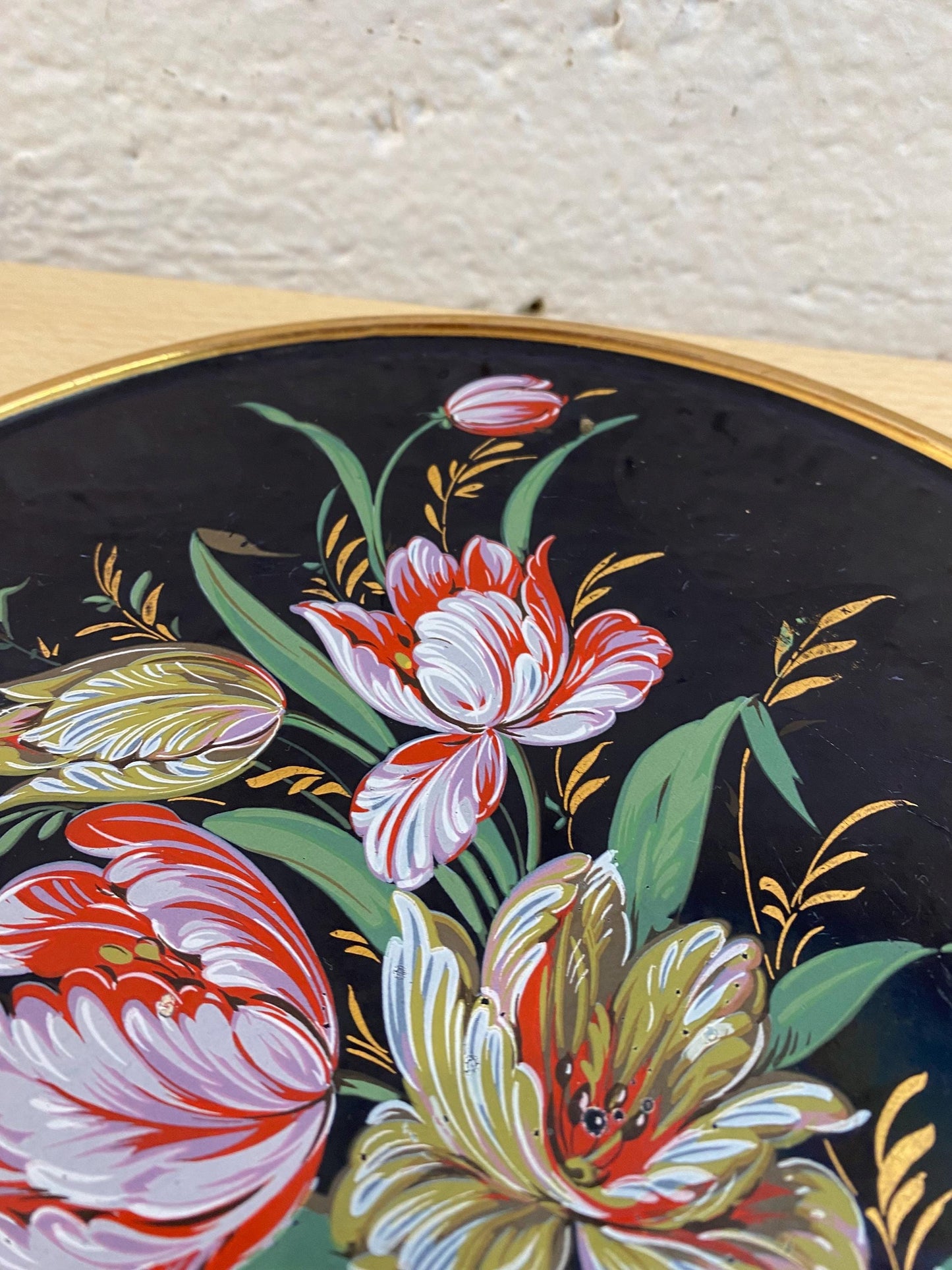 Piatto Blu Messeri con Decori Floreali - Raffigurante un Cesto di Fiori, Diametro 27 cm - Creazioni Ceramiche d'Arte Made in Italy