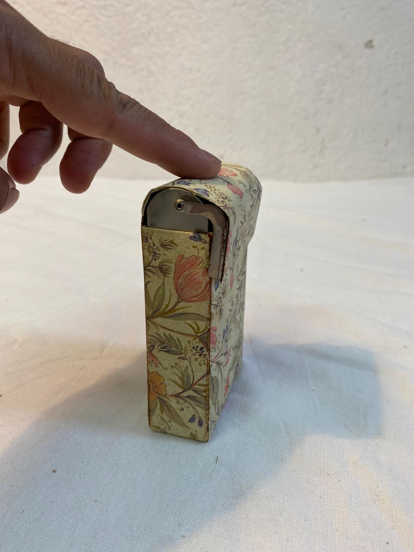 Portasigarette Vintage misure 12 × 3 × 6,50 cm