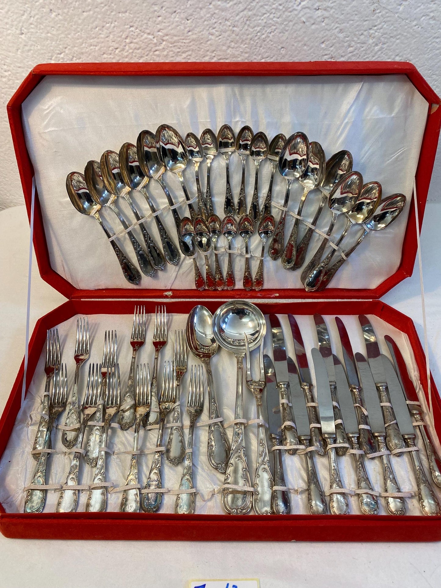 Servizio di Posate in Argento 800 - Tradizione Italiana Intatta