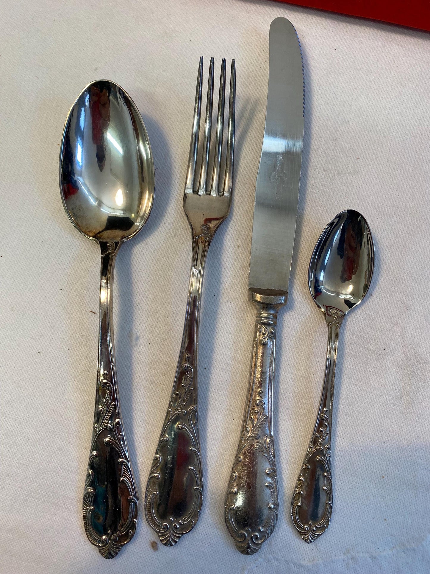 Servizio di Posate in Argento 800 - Tradizione Italiana Intatta