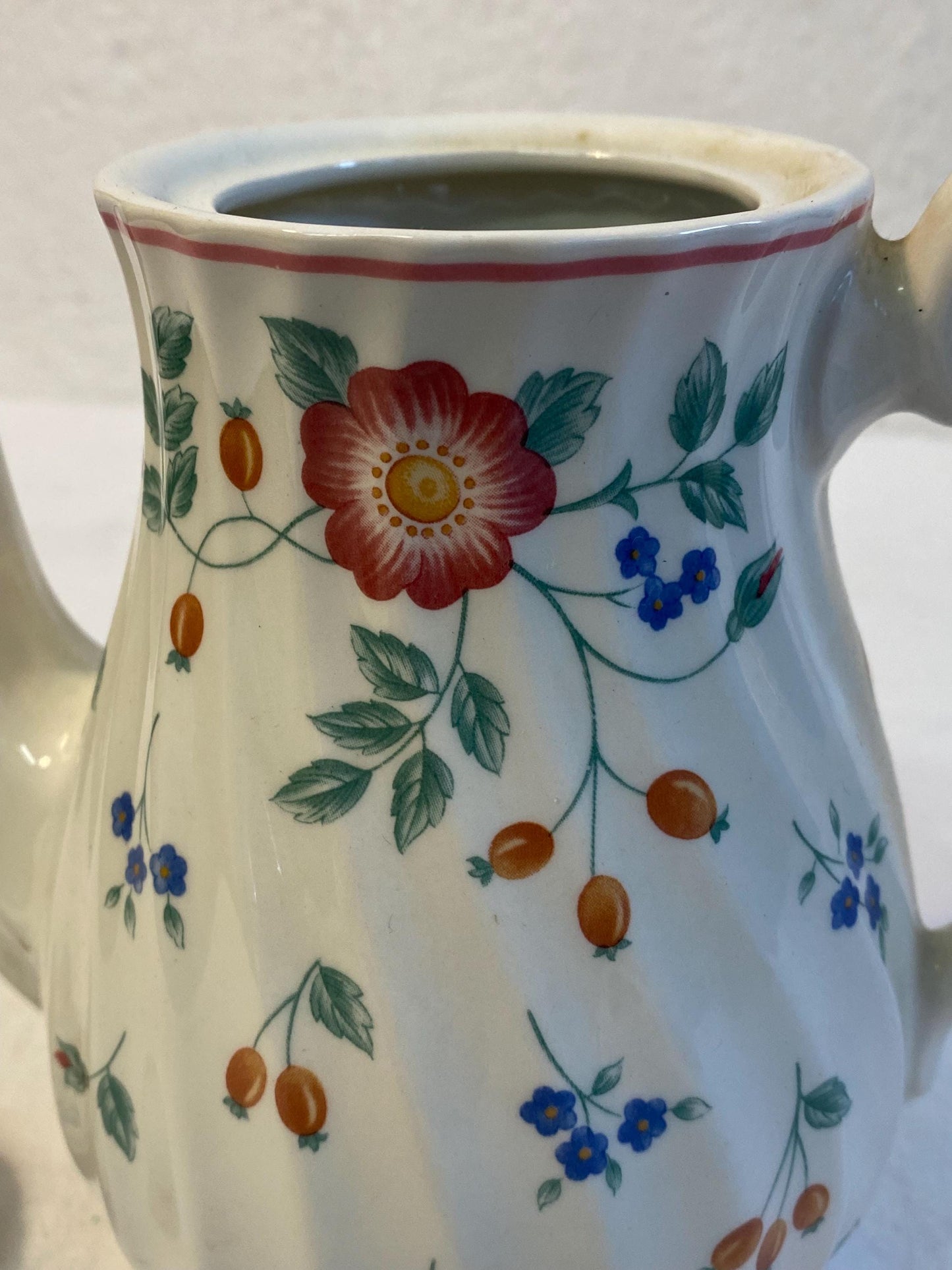Teiera Churchill Briar Rose - Collezione Chartwell, Made in England regalo perfetto come nuova