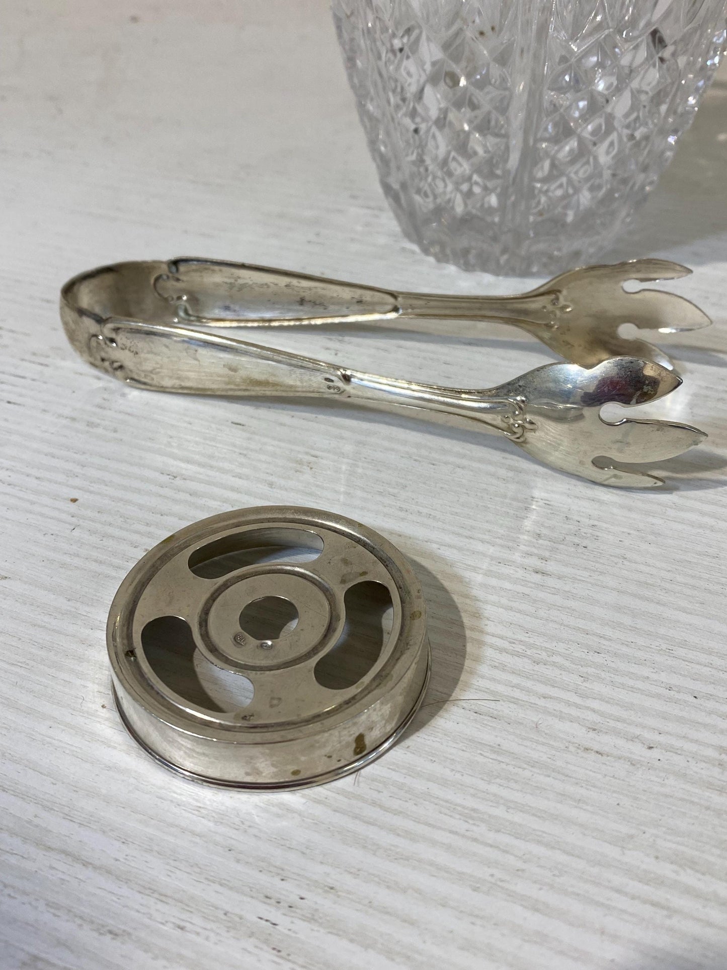 Secchiello per Ghiaccio Antico in Cristallo e Argento 800 con Pinza - 15,50 cm (6.1") x 12,50 cm (4.9") - Pezzo da Collezione di Lusso
