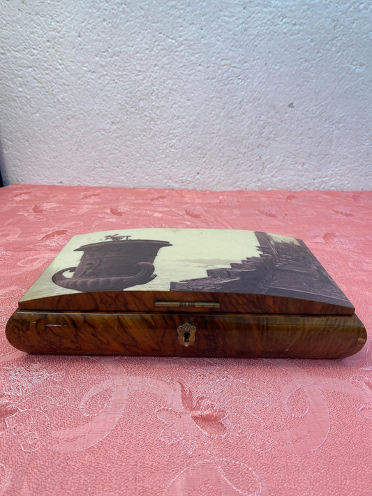 Carillon Italiano con Intarsi di Sorrento / Le Carillon Switzerland Roller Music Box Anni '50 per Gioielli  21x14x12 cm