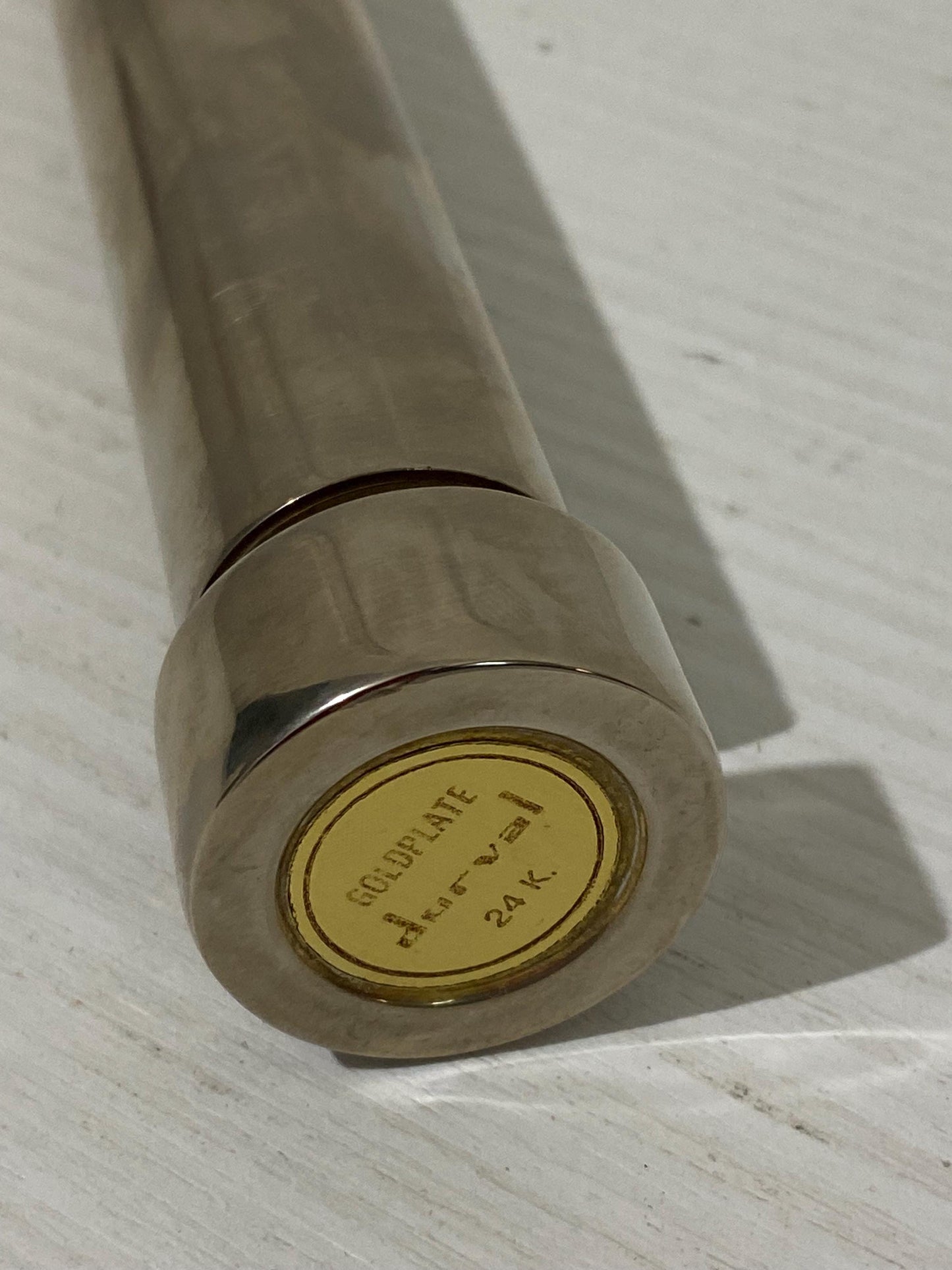 Porta Candele in Metallo Placcato Oro 24K - Design Cilindrico Elegante - 16 cm x 2,4 cm