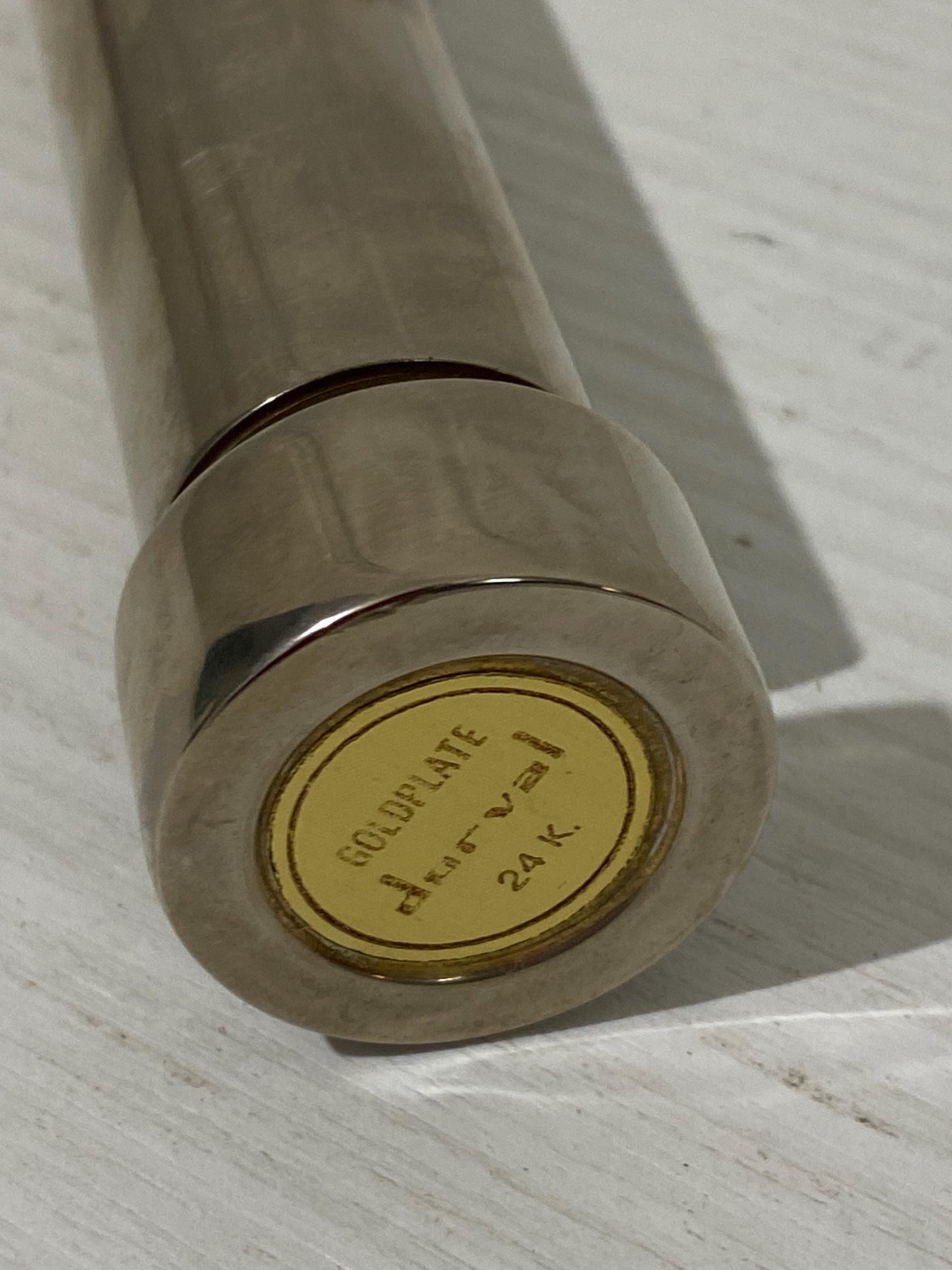 Porta Candele in Metallo Placcato Oro 24K - Design Cilindrico Elegante - 16 cm x 2,4 cm