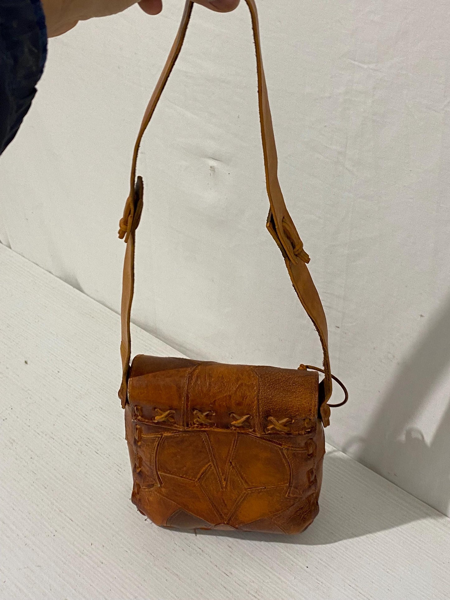 Borsa Vintage Artigianale in Pelle Marrone con Tracolla Fissa  21x19x9 cm