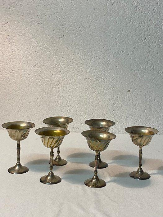Set di Sei Coppe a Calice in Argento Placcato - Stile Vintage Elegante