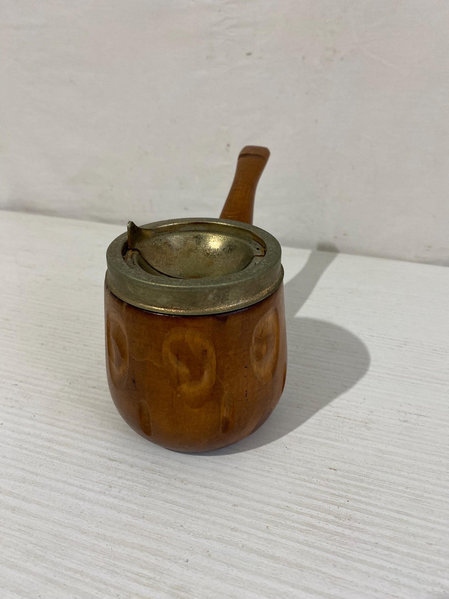 Posacenere Vintage a Forma di Pipa in Legno con Coperchio in Metallo - 9,5x20x9 cm