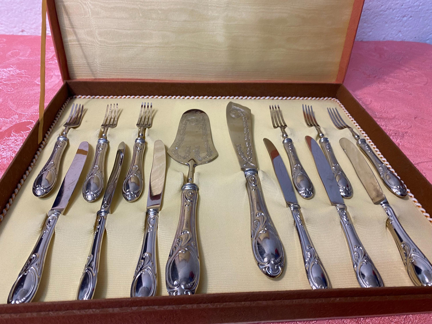 Servizio da dolce vintage in argento 800 placcato, posate con coltello e spatola in stile barocco con scatola originale come nuove originali