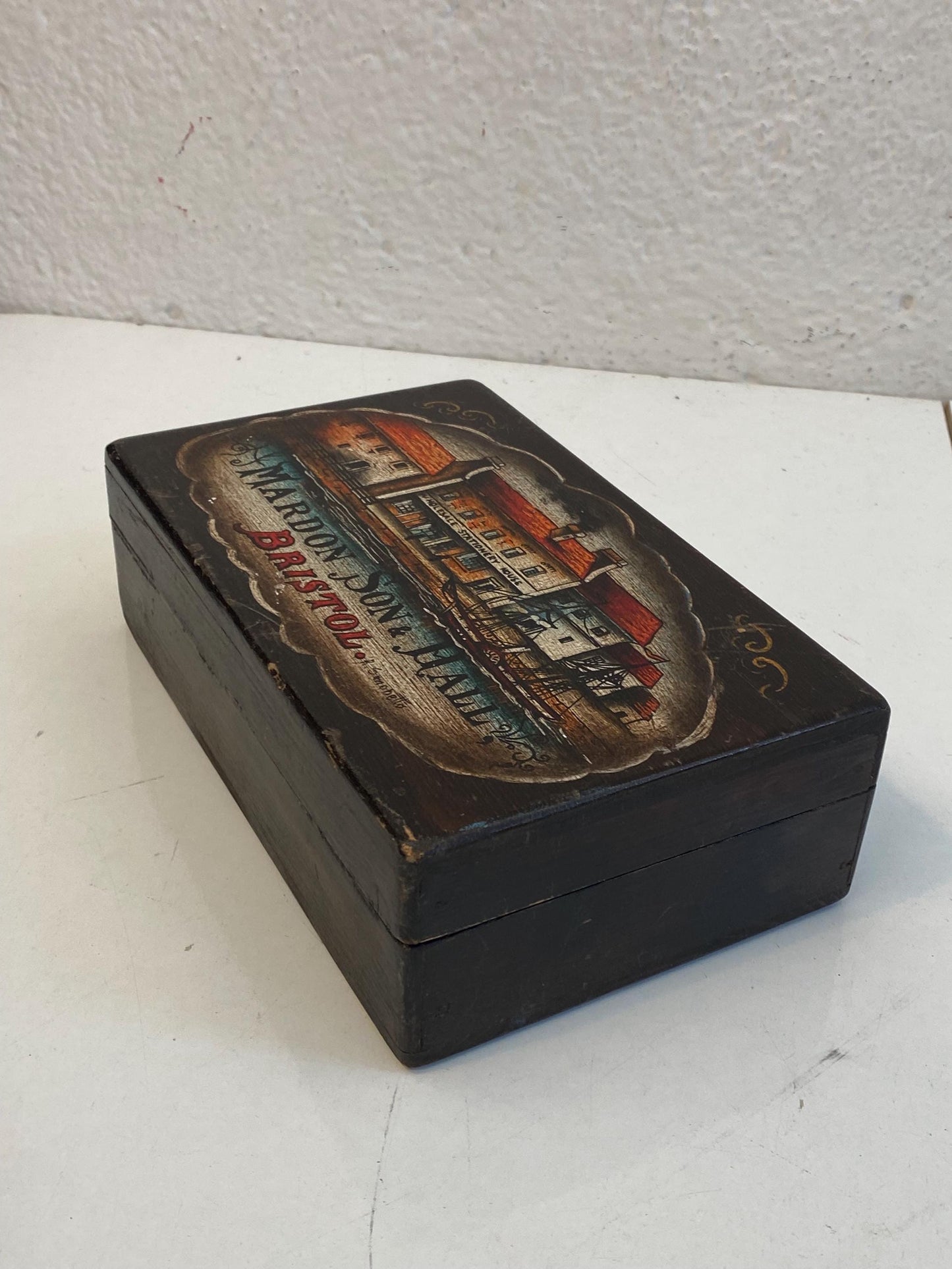 Antica scatola in legno dipinta a mano Mardon Son & Hall Bristol 22x13,5x7 cm