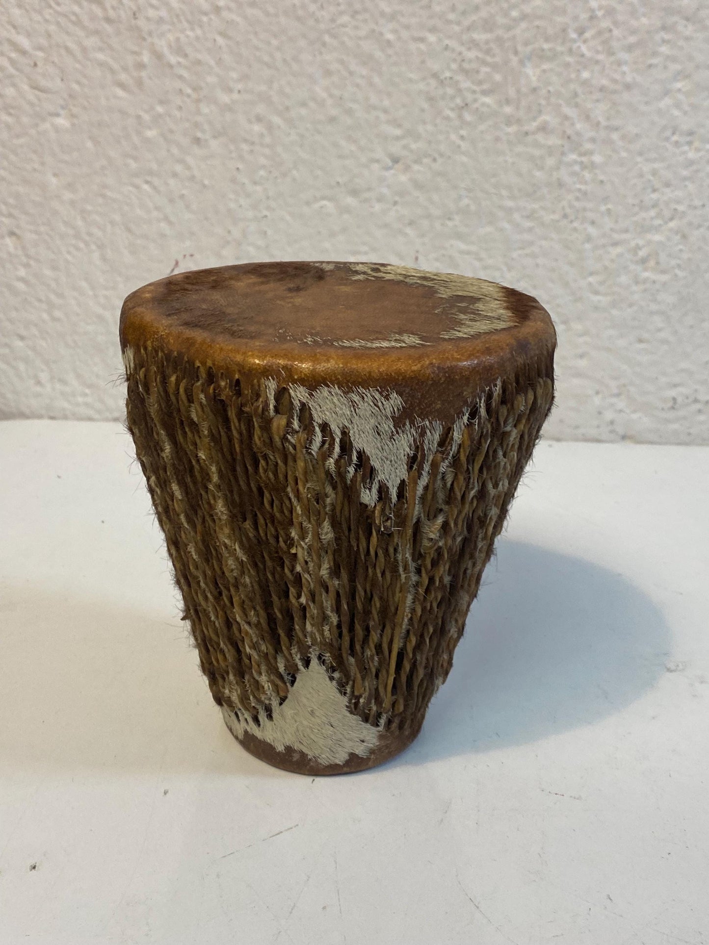 Tamburo vintage Toumperleki 15x13cm in pelle di capra, Doumbek etnico fatto a mano