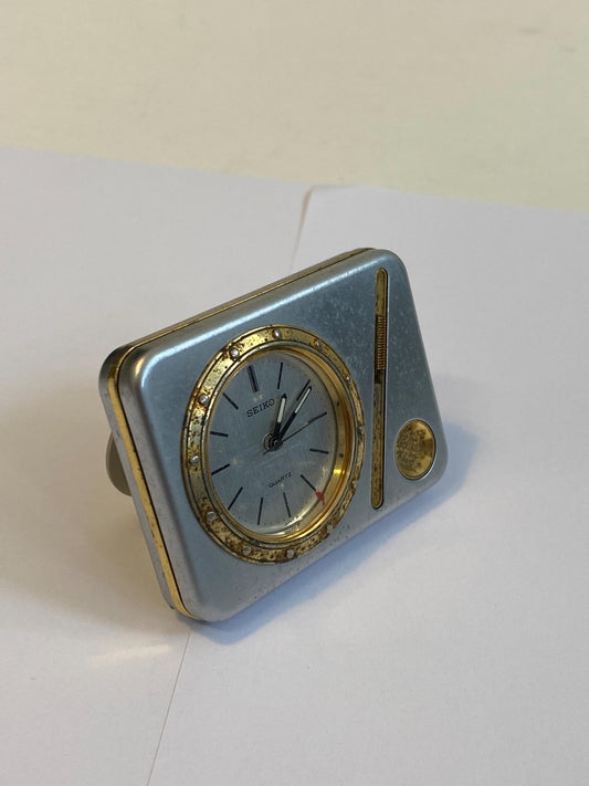 Orologio da viaggio vintage SEIKO Quartz  Japan anni '70  Design retrò con dettagli dorati 6,2x4,5 cm