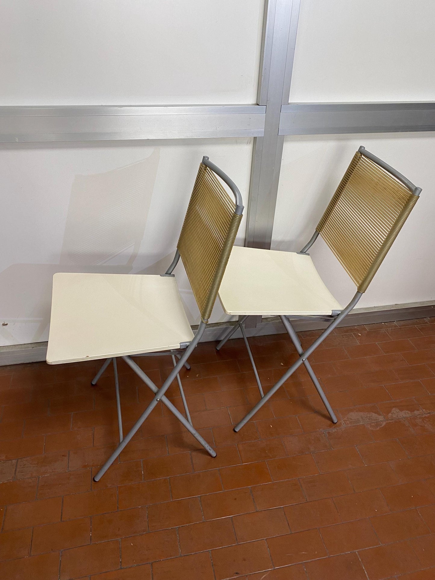 Coppia sedie FOLD design Emilio Nanni per Fly Line  Anno 2000  82x38x50 cm  Stile Postmoderno Italiano