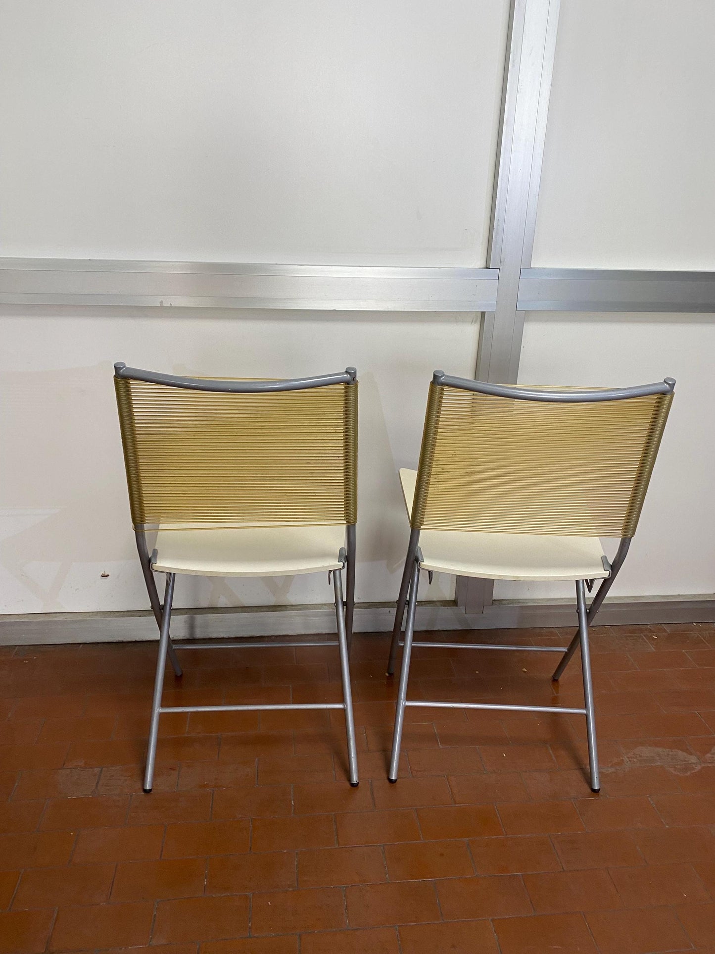 Coppia sedie FOLD design Emilio Nanni per Fly Line  Anno 2000  82x38x50 cm  Stile Postmoderno Italiano