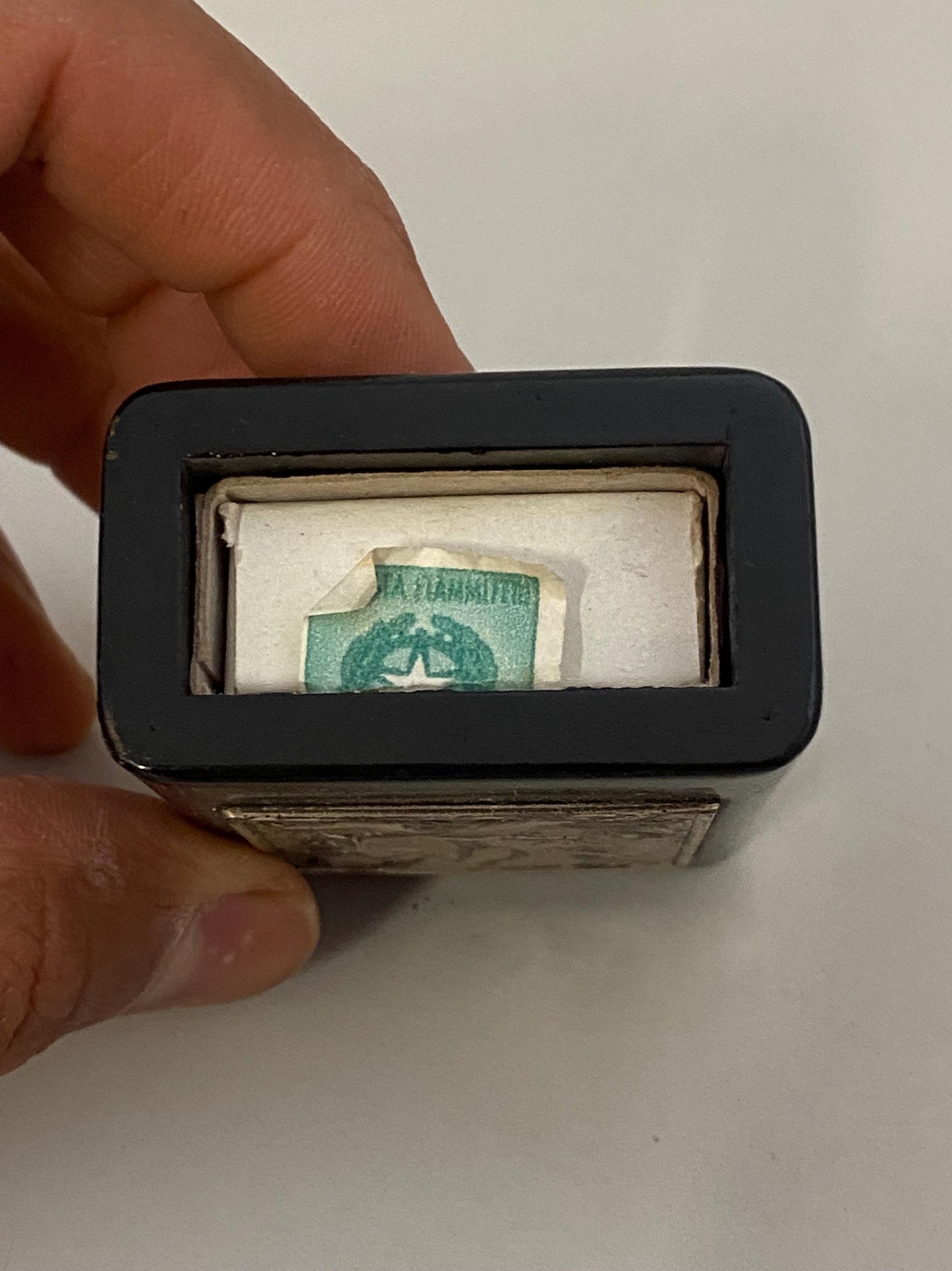 Porta fiammiferi vintage con rilievo Ottaviani in argento 925  cavalli in bassorilievo 5,5x5x3 cm