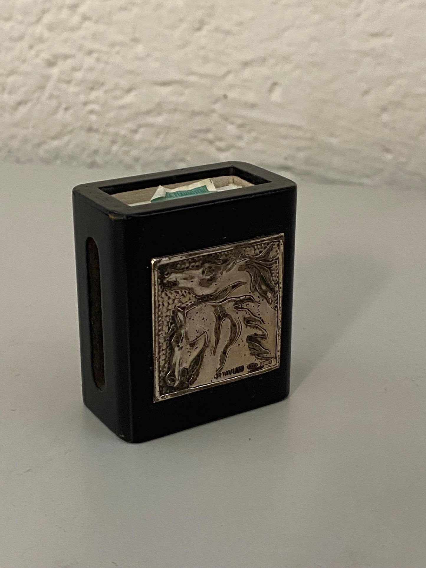 Porta fiammiferi vintage con rilievo Ottaviani in argento 925  cavalli in bassorilievo 5,5x5x3 cm