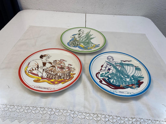 Set 3 piatti decorativi "Le Caravelle" 1992 | Nina Pinta Santa Maria by Oikonomoy | Edizione limitata Esso Colombiane 26 cm