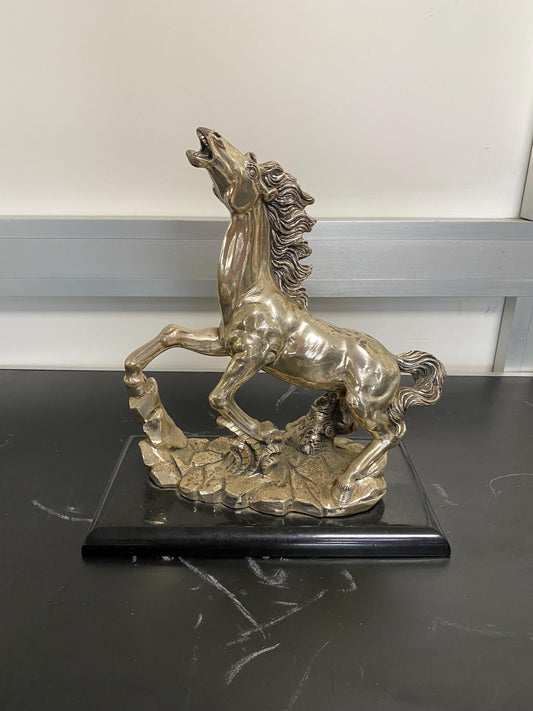 Cavallo Rampante in Metallo Placcato Argento - Scultura Decorativa Elegante - 19x17x5 cm