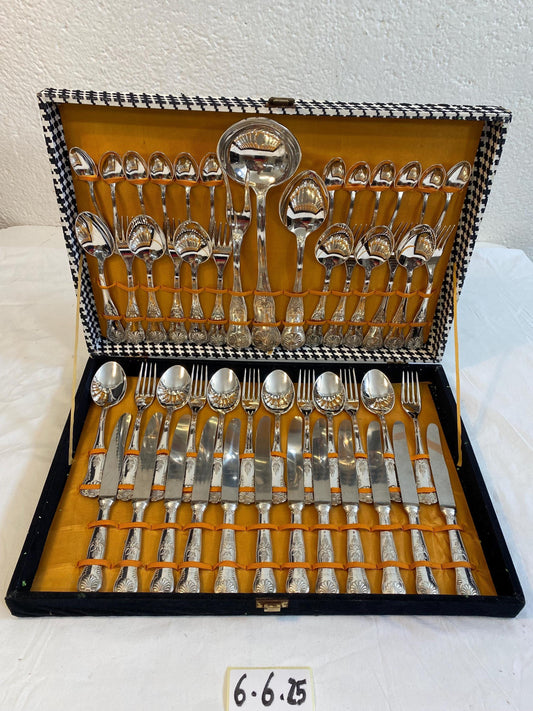 Servizio di Posate in Argento 800 - Tradizione Italiana Intatta