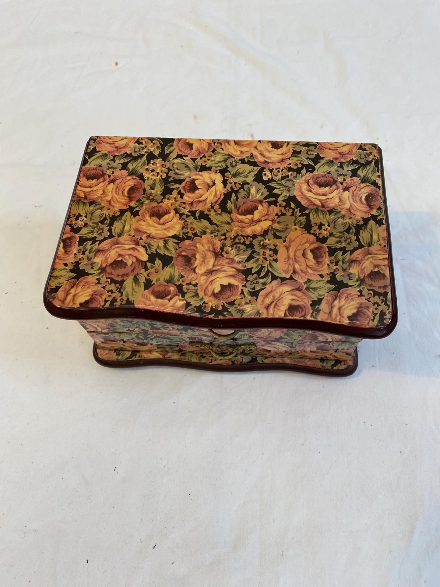 Carillon portagioie vintage floreale con cassetti, specchio e velluto rosso  20x14x11 cm  musica romantica anni '80