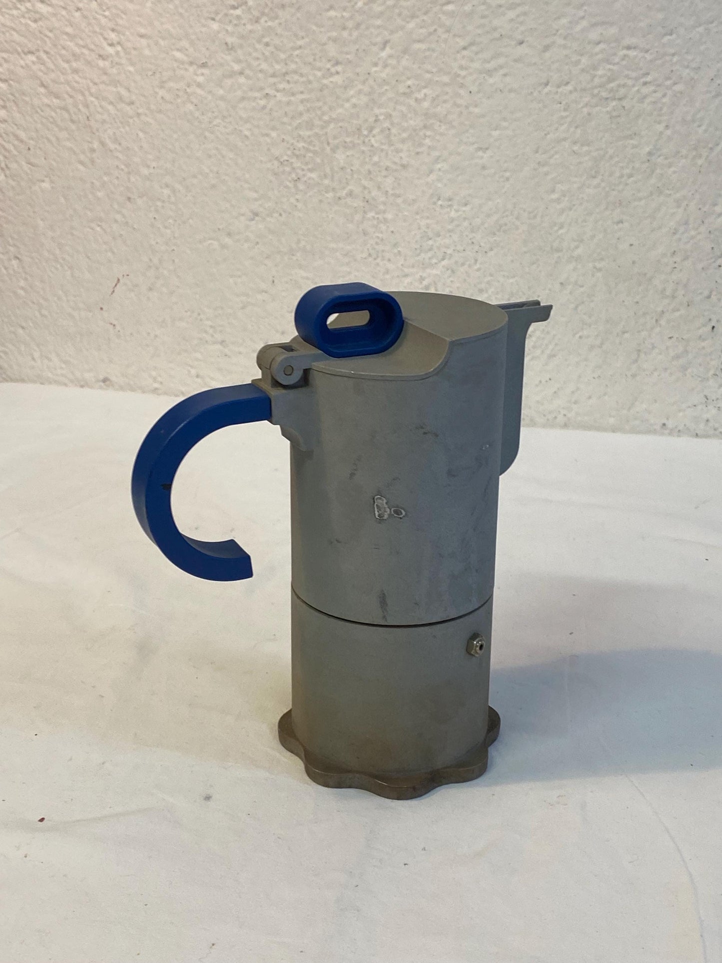 Caffettiera vintage ECO Made in Italy design moderno anni '90  manico blu  moka da collezione in alluminio