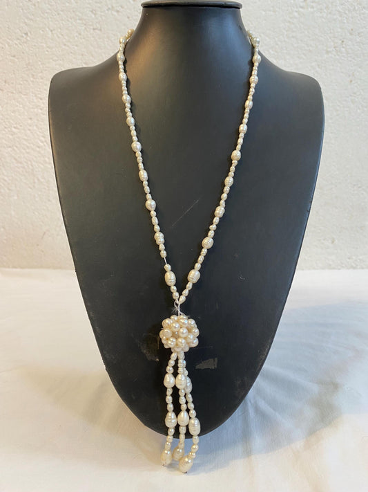 Collana vintage con perle di fiume e pendente a grappolo, lunga 43 cm, elegante bijoux rétro artigianale, idea regalo unica