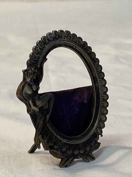 Portafoto vintage in argento 800 con figura femminile  Stile Art Nouveau  Mini cornice ovale 5,5x4,5 cm  25g