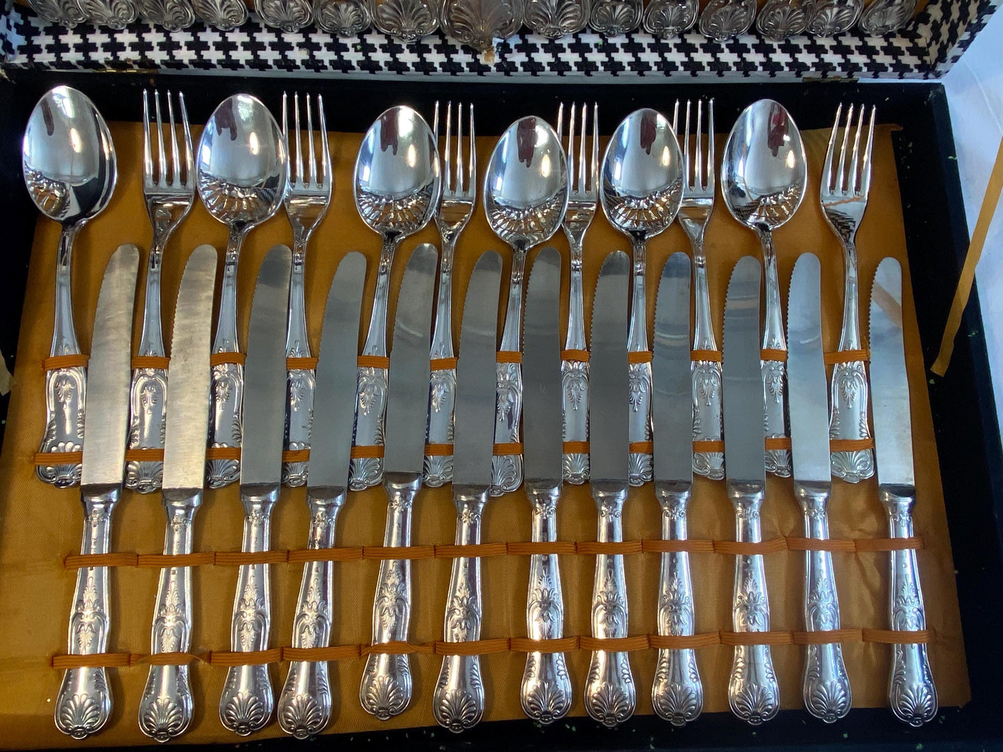 Servizio di Posate in Argento 800 - Tradizione Italiana Intatta