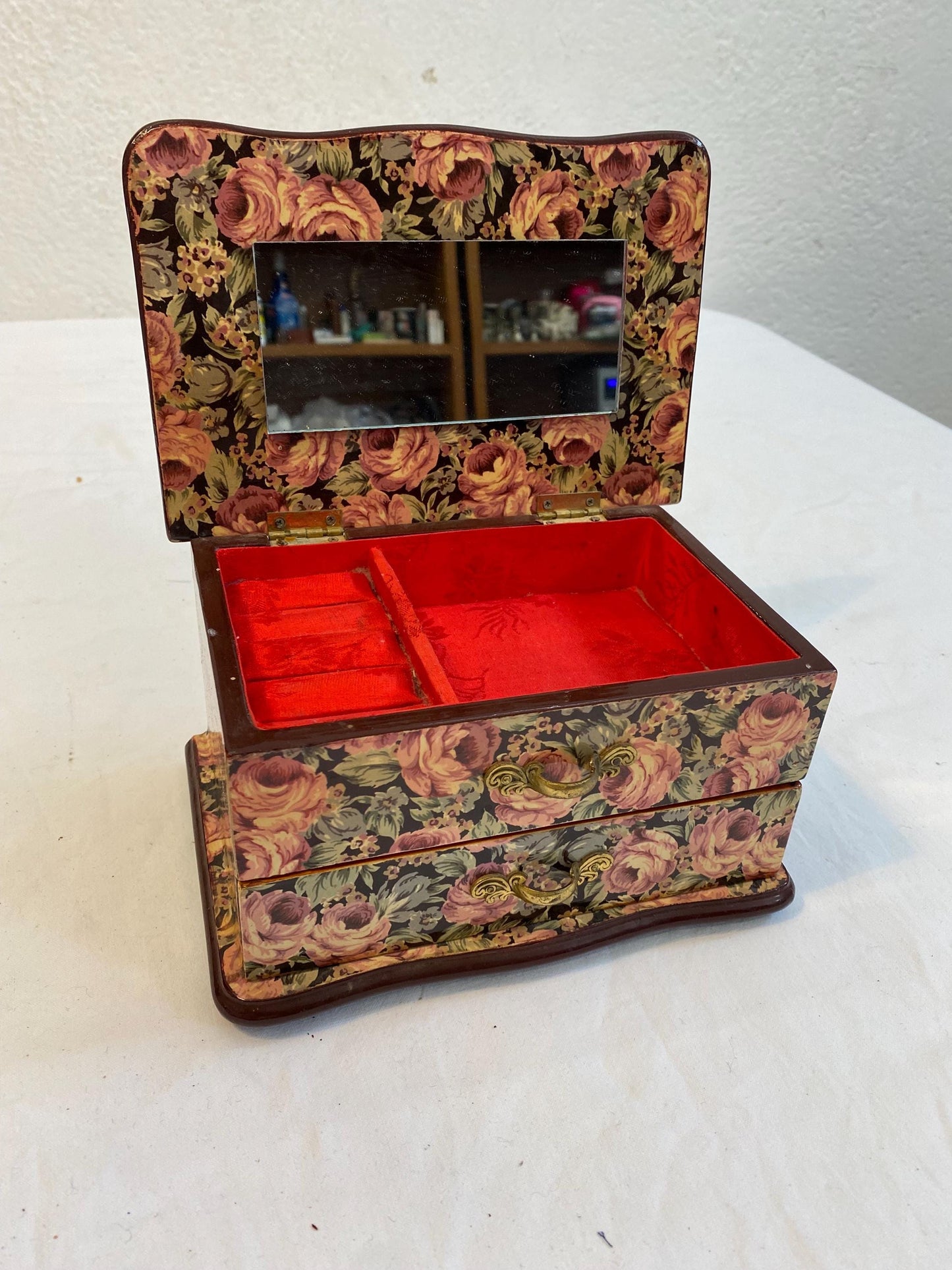 Carillon portagioie vintage floreale con cassetti, specchio e velluto rosso  20x14x11 cm  musica romantica anni '80