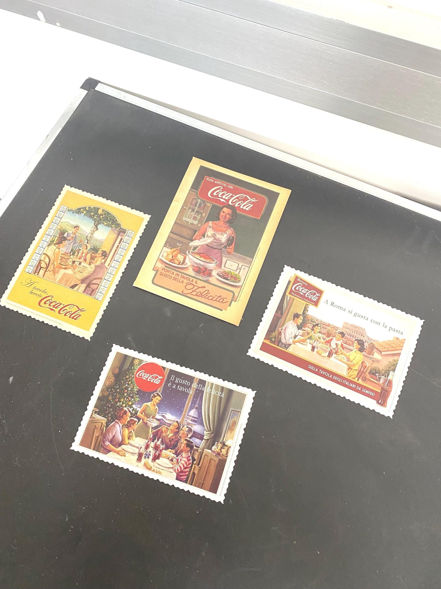 Bustina con Tre Cartoline Coca-Cola - Pezzi da Collezione
