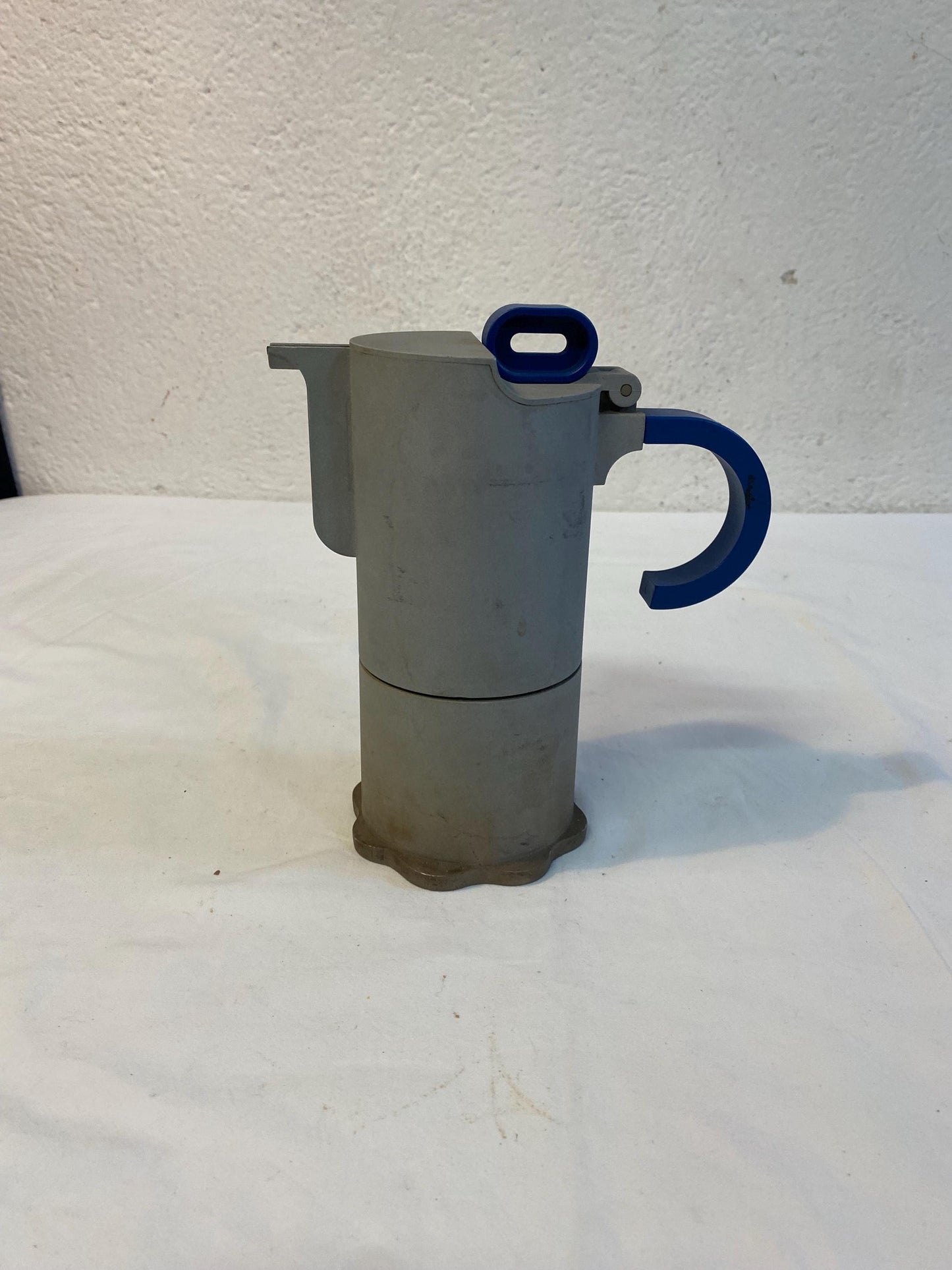 Caffettiera vintage ECO Made in Italy design moderno anni '90  manico blu  moka da collezione in alluminio