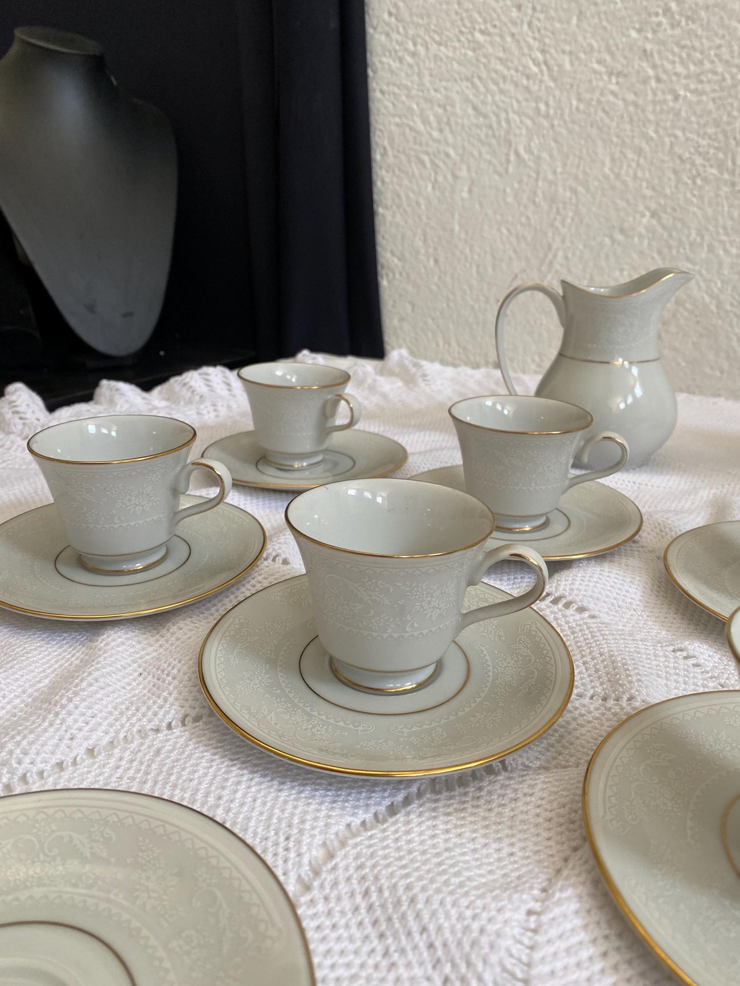 Servizio caffè vintage Laklain Bone China Danbury  8 tazzine, teiera, lattiera, 12 piattini, porcellana bianca e oro, regalo elegante nozze