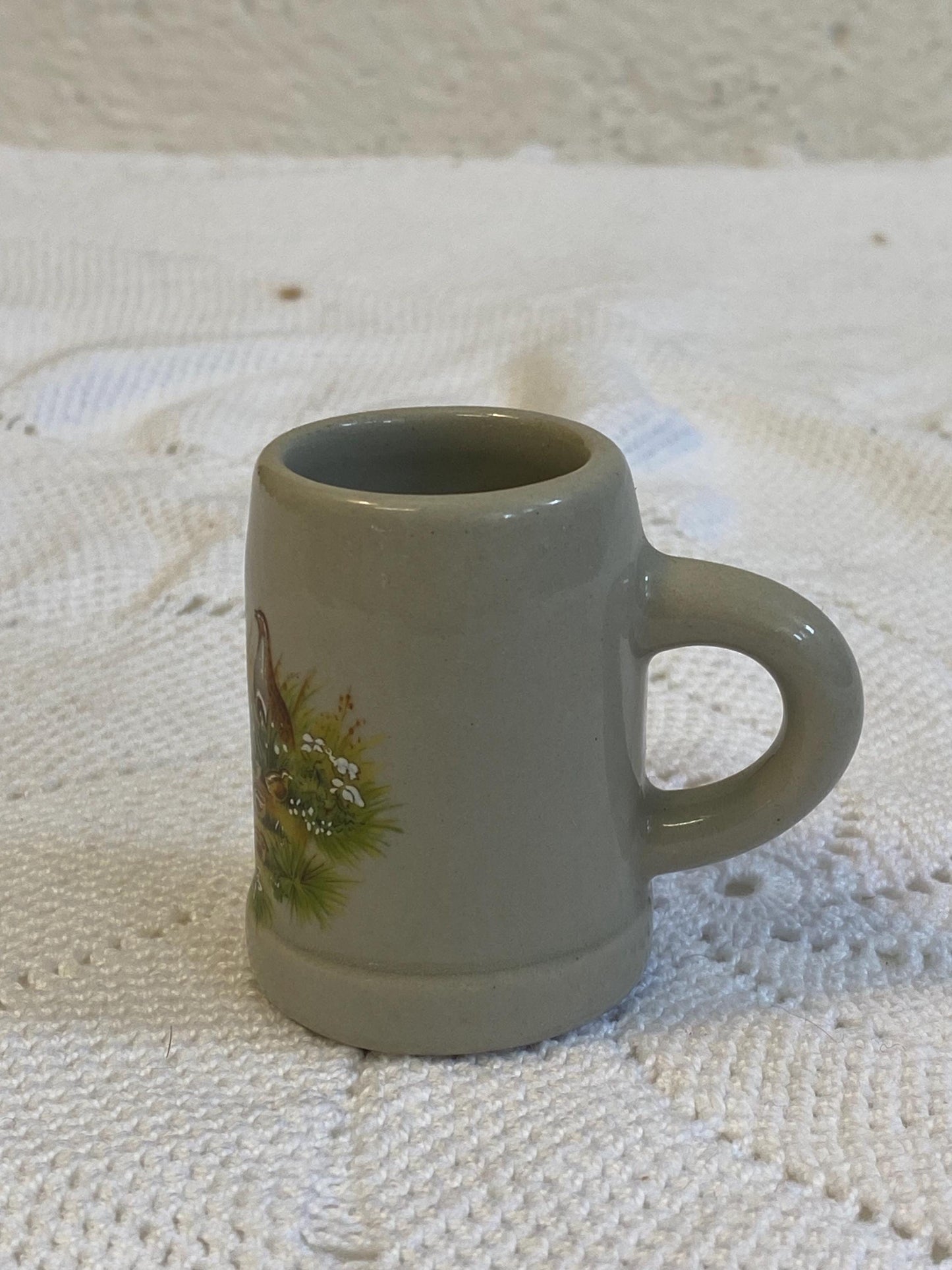 Boccale di Birra Vintage in Ceramica Dipinto a Mano