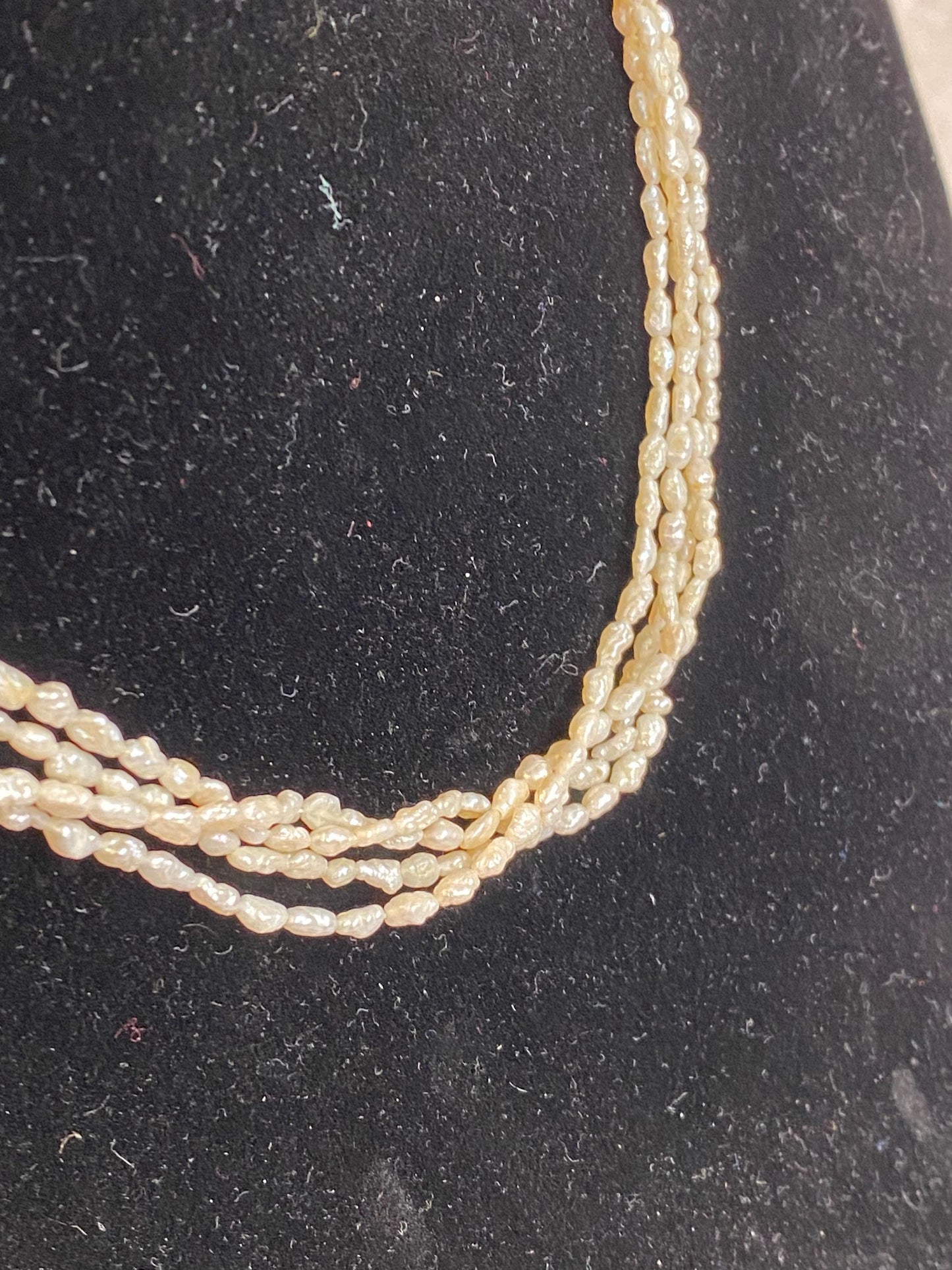 Collana 4 fili micro perle riso vere 42 cm | choker vintage anni 80 clasp dorato | layered freshwater rice pearl necklace bridal gift