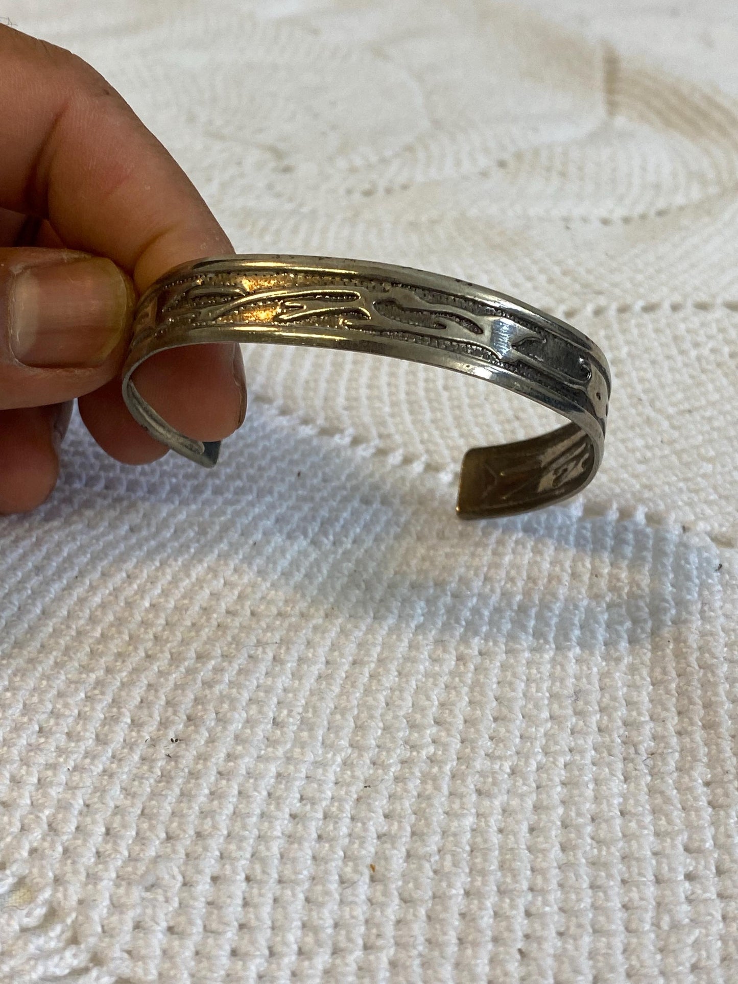Bracciale vintage unisex in argento placcato dimetro 6 cm regolabile
