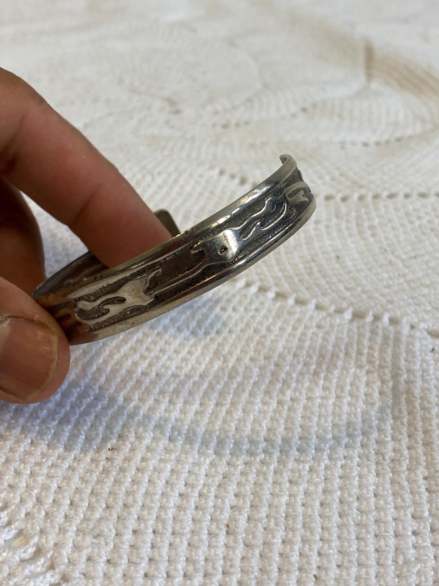 Bracciale vintage unisex in argento placcato dimetro 6 cm regolabile