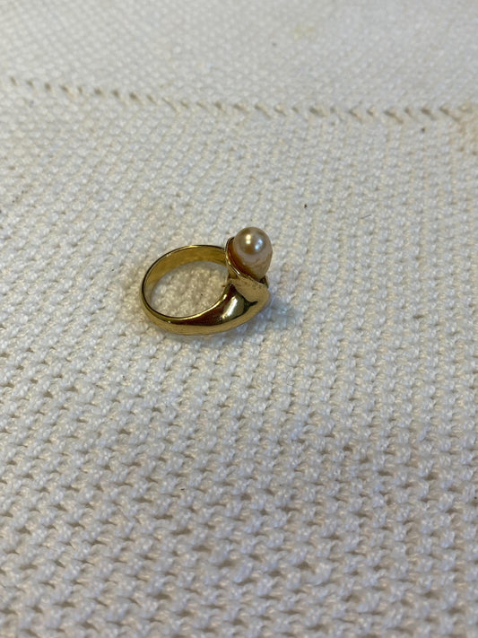 Anello vintage placcato oro con perle coltivate, design scultoreo organico, misura 50 EU / 5.5 US  gioiello retrò raro ed elegante