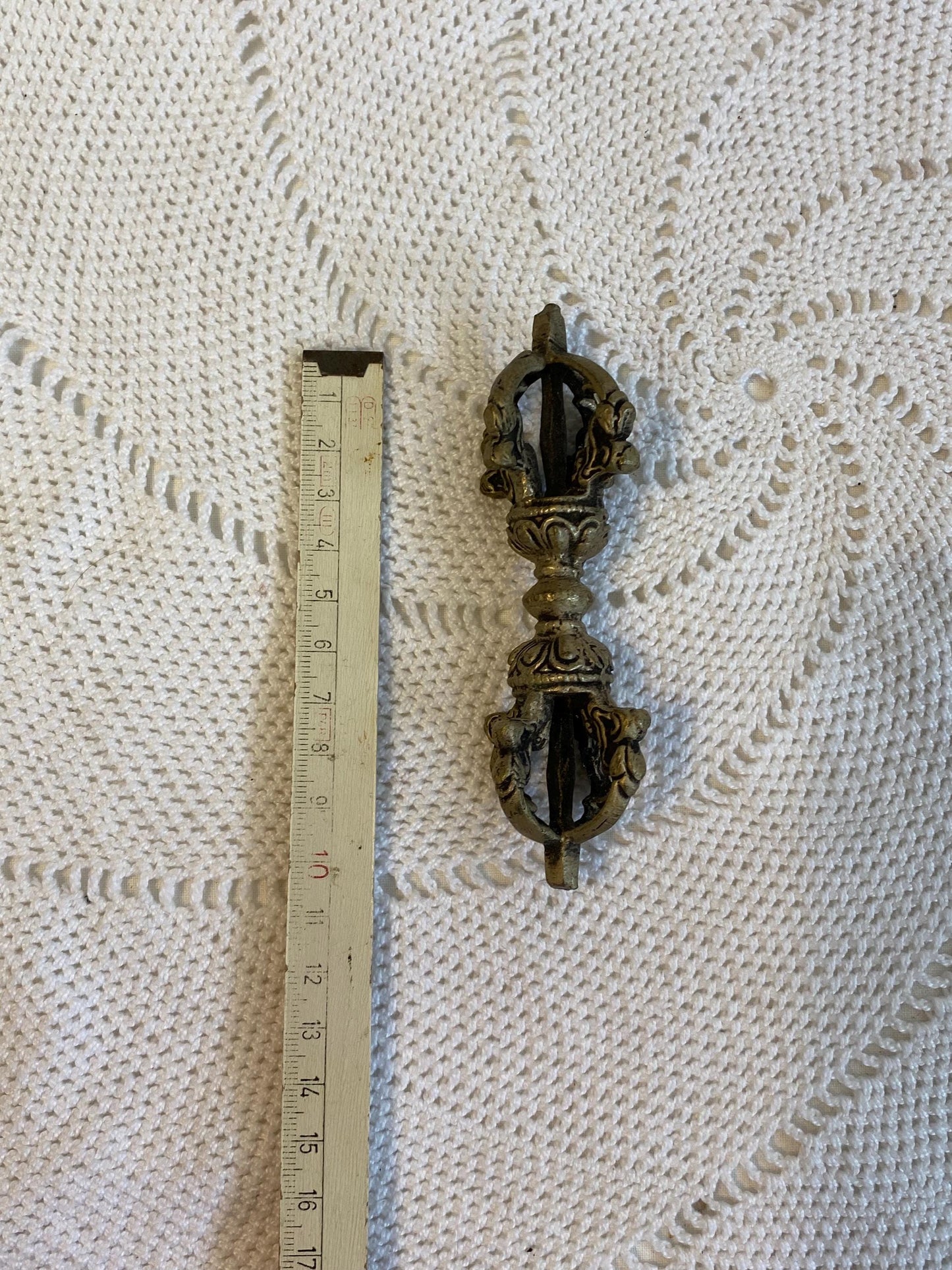 Vajra Dorje tibetano vintage placcato argento 11 × 3,5 cm  strumento rituale buddhista per meditazione e altare, raro pezzo da collezione