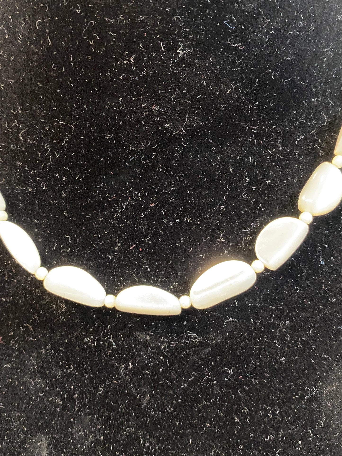 Collana vintage madreperla crema 40 cm | perle ovali anni 60 choker boho | gioiello seashell unico regalo estate handmade luminoso