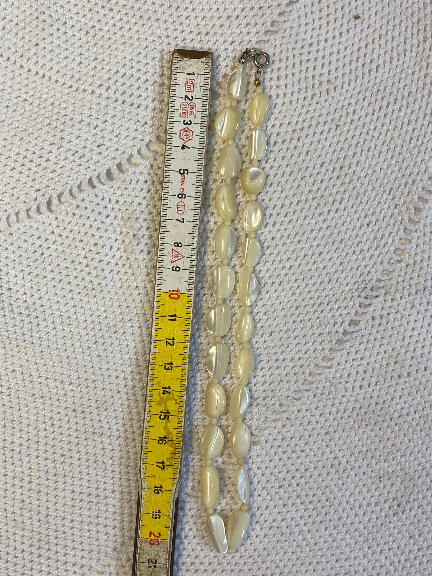 Collana vintage madreperla crema 40 cm | perle ovali anni 60 choker boho | gioiello seashell unico regalo estate handmade luminoso